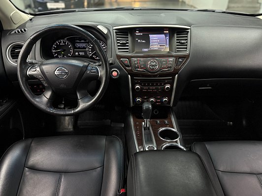 Nissan Pathfinder Top, 2015 года, пробег 141000 км