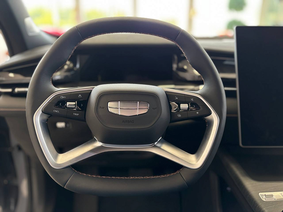 Geely Preface Flagship, фиолетовый