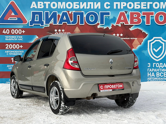 Renault Sandero Expression, 2013 года, пробег 226800 км
