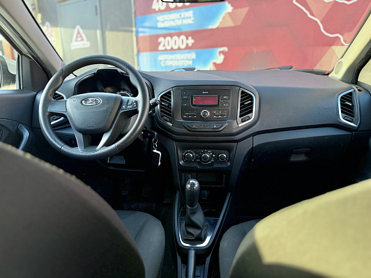 Lada (ВАЗ) XRAY Comfort, 2018 года, пробег 80000 км