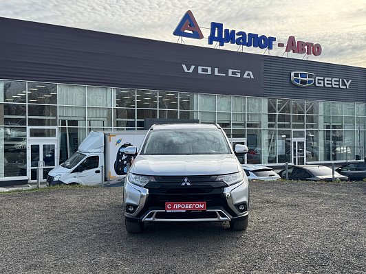 Mitsubishi Outlander Intense+, 2021 года, пробег 151139 км