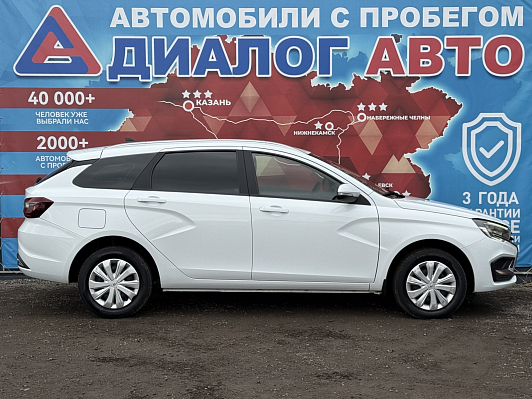 Lada (ВАЗ) Vesta, 2023 года, пробег 55000 км
