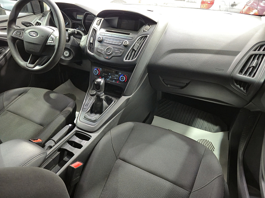 Ford Focus Titanium, 2018 года, пробег 156587 км