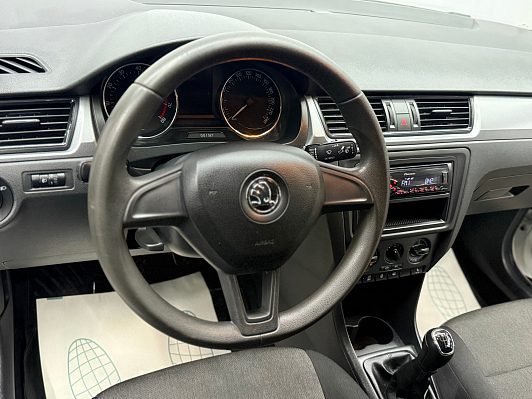 Skoda Rapid Ambition, 2016 года, пробег 50028 км
