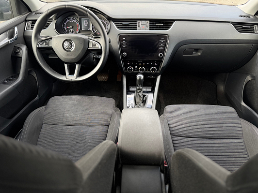 Skoda Octavia Hockey Edition, 2018 года, пробег 83073 км