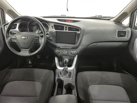 Kia Ceed Comfort, 2013 года, пробег 144890 км