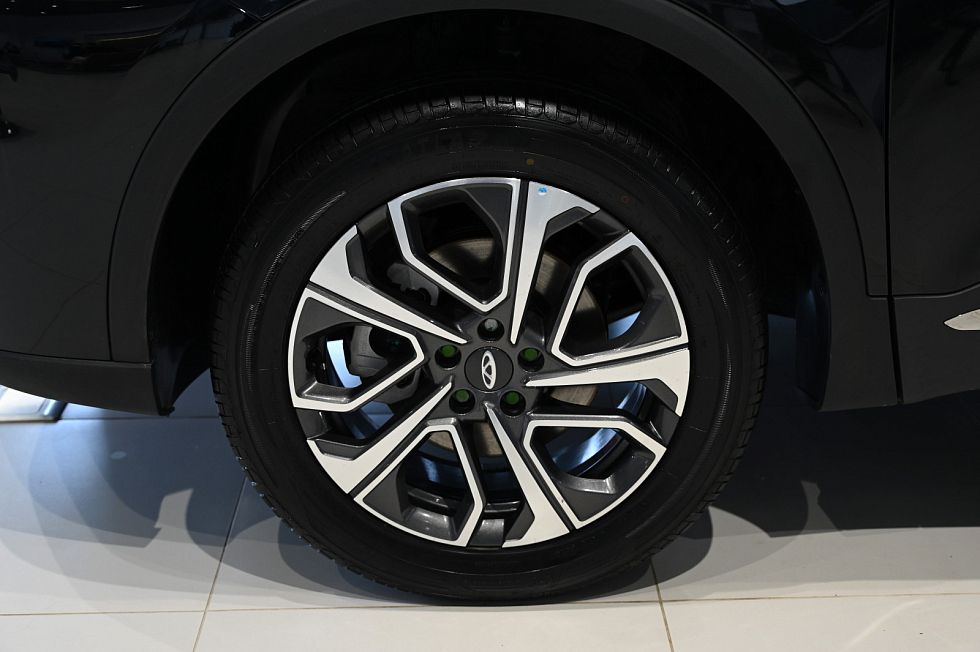 Chery Tiggo 7L Ultra, черный