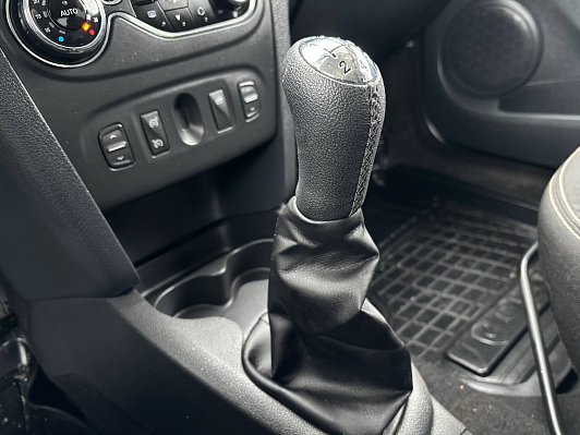 Renault Logan Luxe Privilege, 2014 года, пробег 124640 км