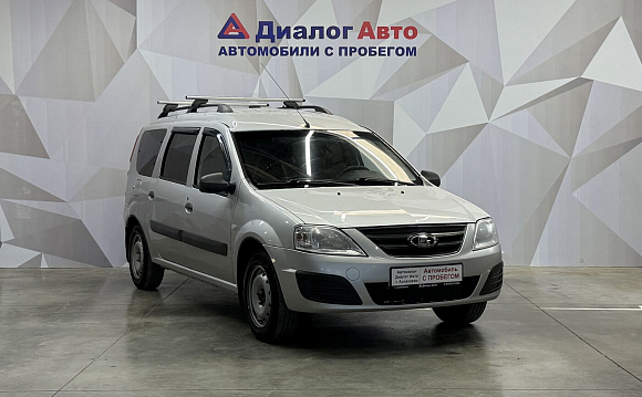 Lada (ВАЗ) Largus Luxe (7 мест), 2020 года, пробег 194906 км