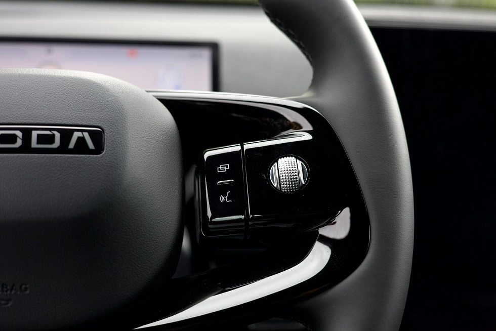 Omoda C7 Supreme, черный