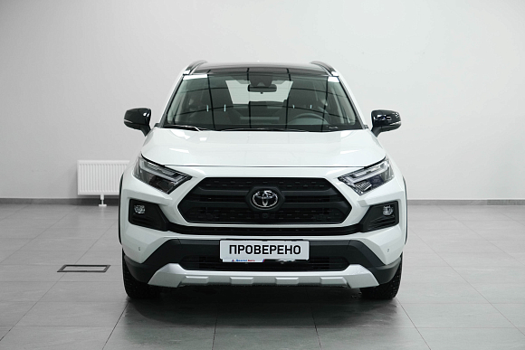 Toyota RAV4, 2025 года, пробег 142 км