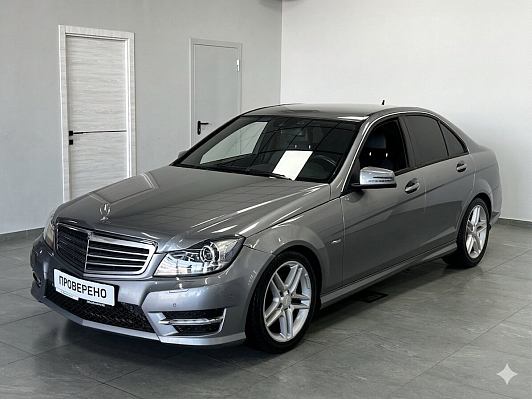 Mercedes-Benz C-Класс, 2011 года, пробег 217000 км