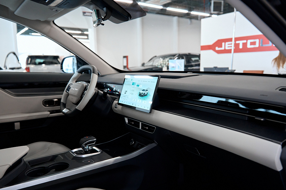 JETOUR DASHING Люкс, белый