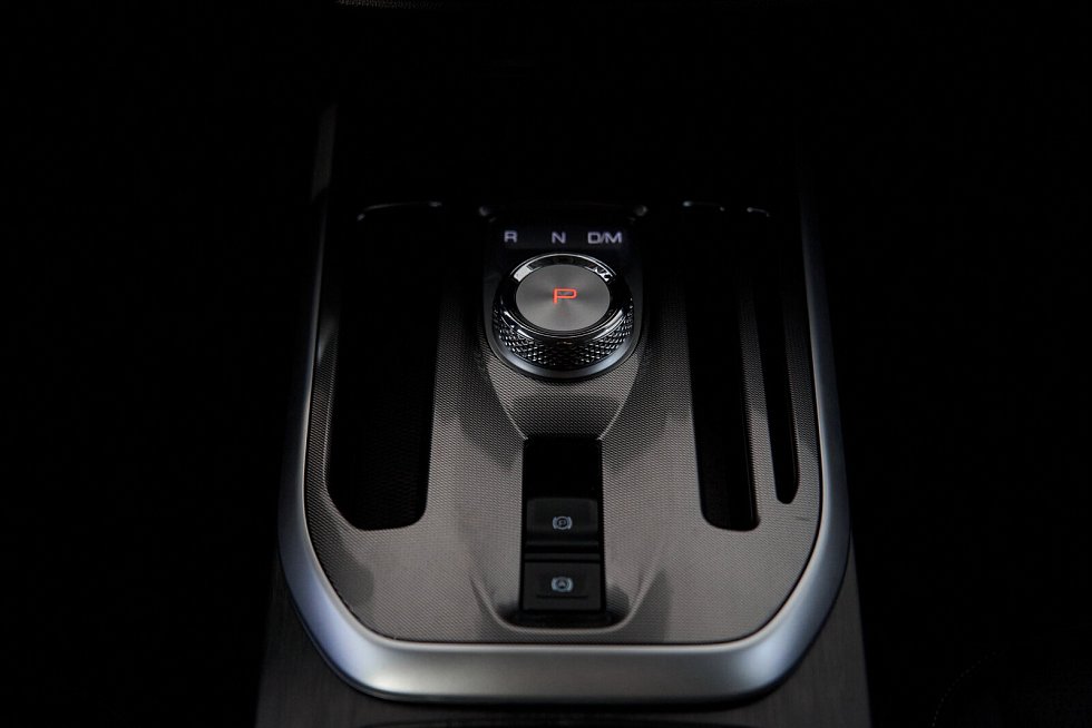 Haval Jolion Премиум, черный
