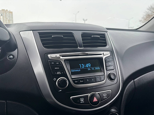 Hyundai Solaris Elegance, 2016 года, пробег 127186 км