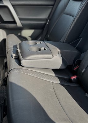 Toyota Land Cruiser Prado, 2012 года, пробег 270744 км
