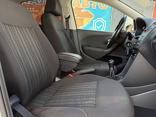 Volkswagen Polo Comfortline, 2016 года, пробег 149100 км