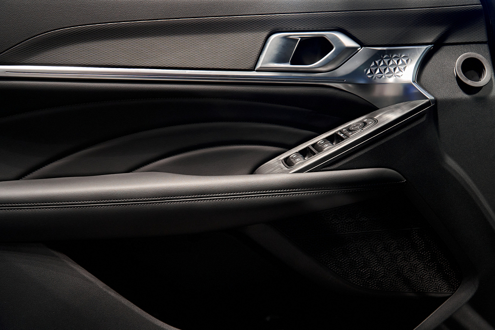 Haval F7x Премиум, черный