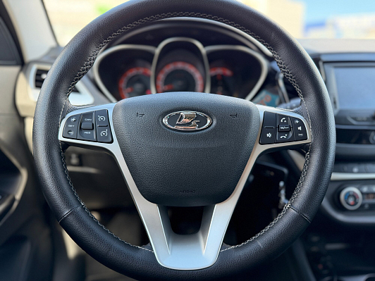 Lada (ВАЗ) Vesta Comfort, 2019 года, пробег 50000 км