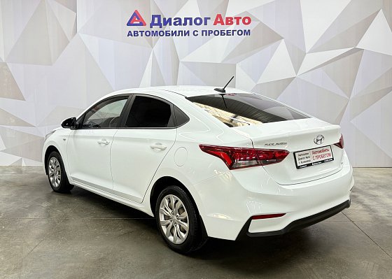 Hyundai Solaris Elegance, 2017 года, пробег 96754 км