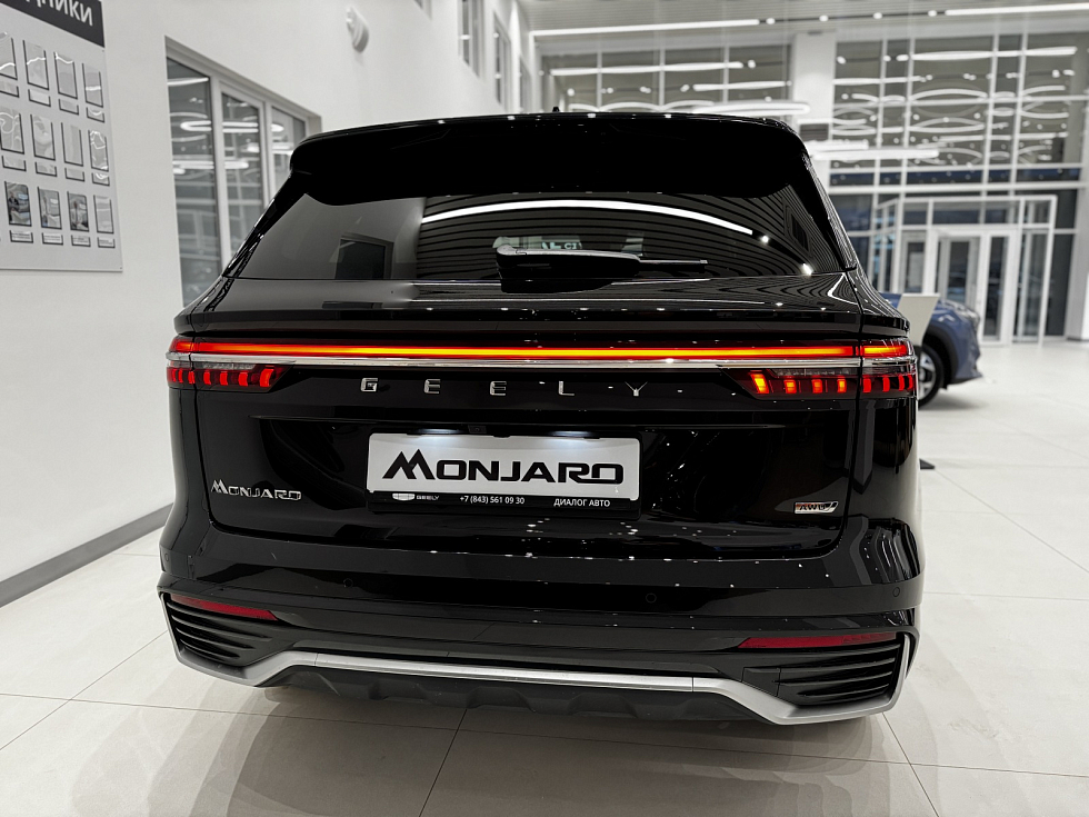 Geely Monjaro Флагман, черный