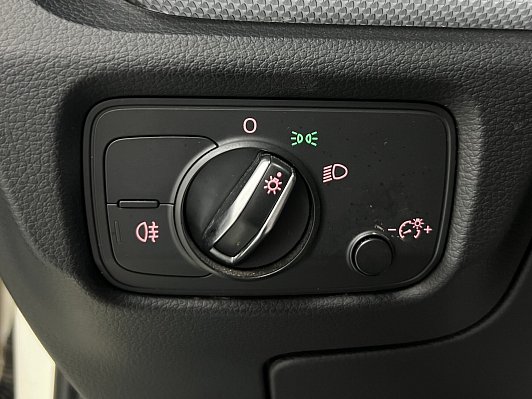 Audi A3 Ambiente, 2015 года, пробег 279296 км
