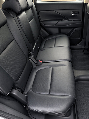 Mitsubishi Outlander Instyle, 2016 года, пробег 111826 км