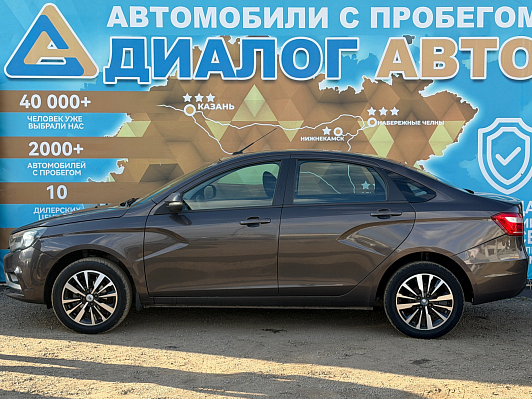 Lada (ВАЗ) Vesta Comfort Winter EnjoY Pro, 2017 года, пробег 138000 км