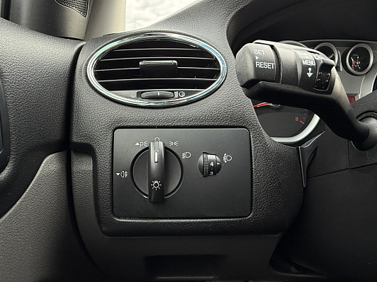 Ford Focus Comfort, 2011 года, пробег 189360 км