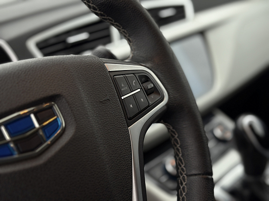 Geely Atlas Люкс + Yandex Auto, 2020 года, пробег 62550 км