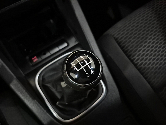 Volkswagen Jetta Trendline, 2010 года, пробег 273839 км