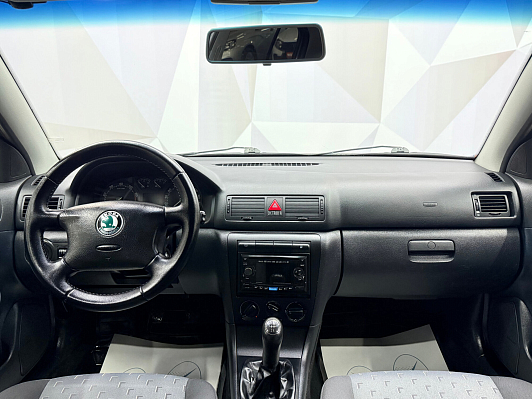 Skoda Octavia, 2007 года, пробег 233661 км