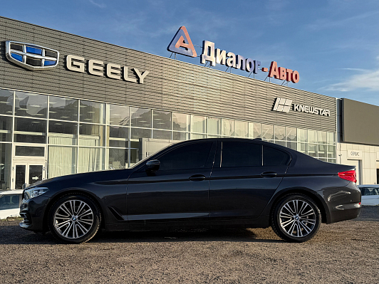 BMW 5 серии 520d Sport Line, 2018 года, пробег 129871 км