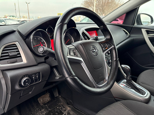 Opel Astra Enjoy, 2012 года, пробег 131219 км