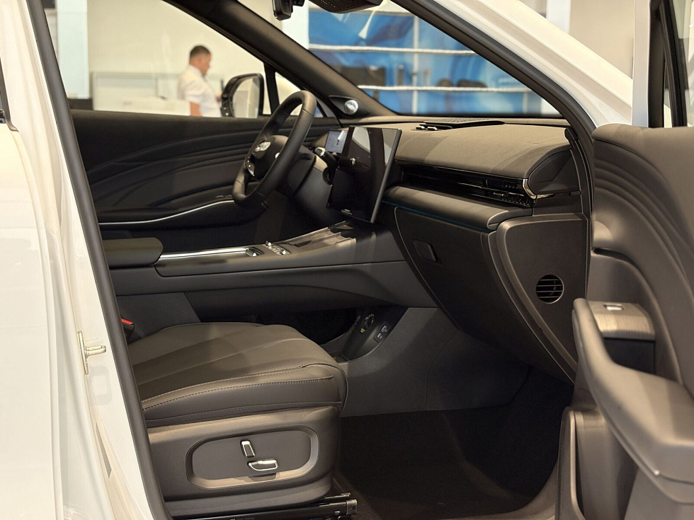 Omoda C7 Active, белый