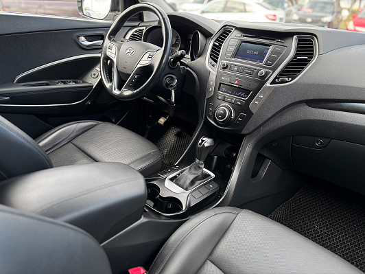 Hyundai Santa Fe Comfort, 2017 года, пробег 71943 км