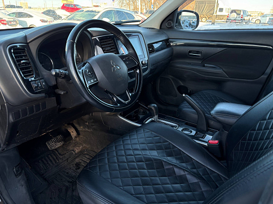 Mitsubishi Outlander, 2021 года, пробег 146239 км