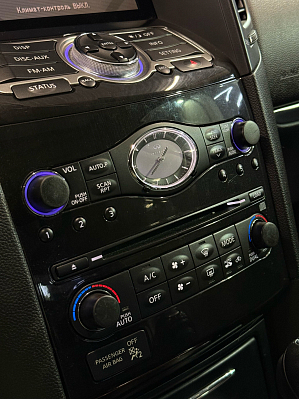 Infiniti FX Premium, 2011 года, пробег 169793 км