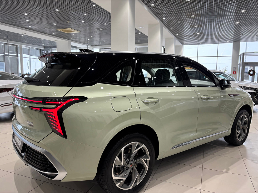 Hongqi HS3 Комфорт, зеленый