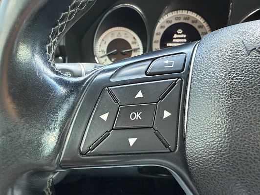 Mercedes-Benz GLK-Класс GLK 300 4MATIC Особая серия, 2012 года, пробег 251663 км