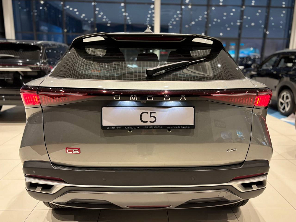 Omoda C5 Ultimate, серебряный