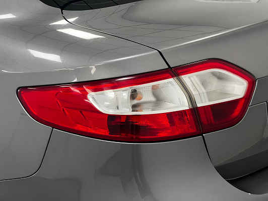 Renault Fluence, 2012 года, пробег 228000 км