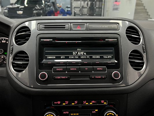 Volkswagen Tiguan Cup, 2013 года, пробег 214000 км