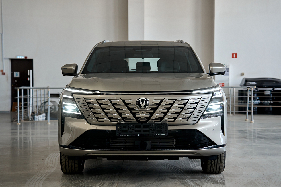 Changan CS75 Plus Техно, белый