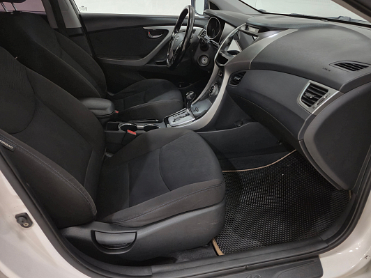 Hyundai Elantra Comfort, 2012 года, пробег 208518 км