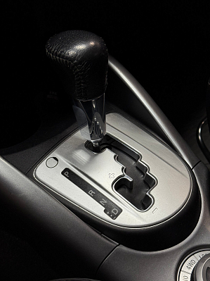 Mitsubishi Outlander Intense, 2008 года, пробег 157530 км