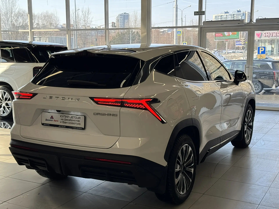 JETOUR DASHING Комфорт, белый