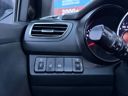 Kia Rio, 2015 года, пробег 112000 км