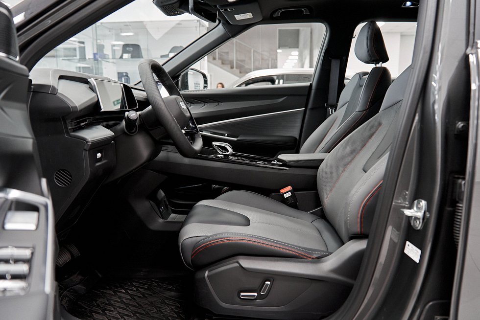 Geely Cityray Флагман, серый