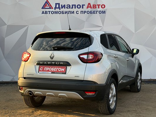 Renault Kaptur Play, 2017 года, пробег 150000 км